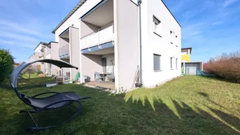 Expose Erdgeschosswohnung mit Eigengarten, Carport und Stellplatz