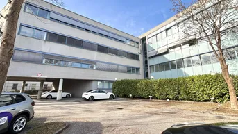 Expose Büro Linz / Autobahnnähe