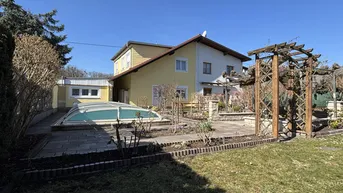 Expose Gepflegtes Wohnhaus mit Pool