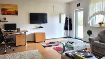 Expose Idyllisches Wohnhaus mit 2.395 m² Grünland (Sternchenwidmung)
