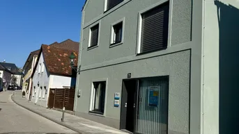 Expose Jetzt durchstarten! Geschäftslokal/Büro in top Lage in Gramastetten - direkt an der Marktstraße.