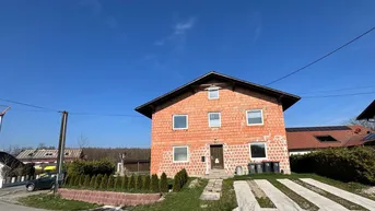 Expose Wohnhaus mit Garten