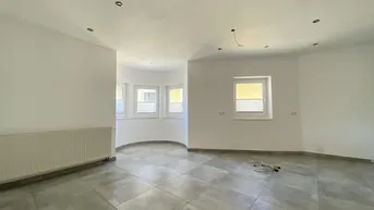 Expose Großzügiges Wohn- und Geschäftshaus in zentraler Lage!