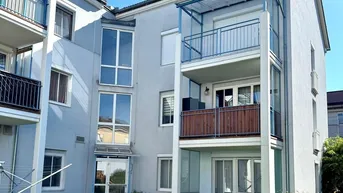 Expose Helle, teilmöblierte Eigentumswohnung mit sonnigem Balkon - Zentrumslage!