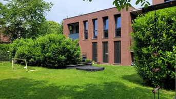 Expose Zentrale neuwertige Wohnung mit Gartenblick
