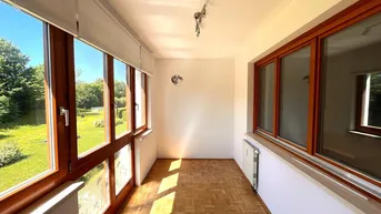 Expose Gepflegte 3-Zimmer-Wohnung mit Wintergarten &amp; Tiefgaragenabstellplatz
