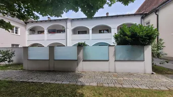 Expose Charmante Altbauwohnung mit Laubengang