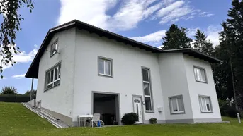 Expose Wohnen im 3-Parteienhaus – Ruhige Lage, nah am Zentrum