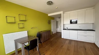 Expose Kleines Wohnstudio mit Balkon in toller Lage