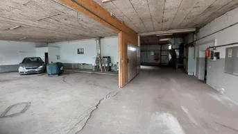 Expose Lagerhalle oder Werkstatt in verschiedenen Größen mit Parkflächen zu mieten.