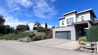 Expose Einfamilienhaus in Aussichtslage