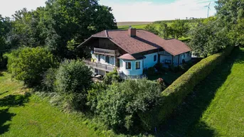 Expose Schönes Wohnhaus mit zwei Wohneinheiten in Aussichtslage