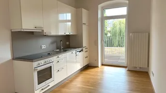 Expose Innenstadtwohnung mit riesigem Balkon mit Blick in den Innenhof
