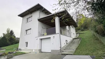 Expose Modernes Wohnjuwel mit Weitblick – Saniertes Einfamilienhaus am Weinberg