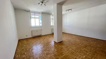 Expose geräumiges 1-Zimmerappartement im Zentrum von Ried im Innkreis