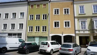 Expose einzigartiges und umfangreiches Liegenschaftsensemble im Zentrum von Braunau