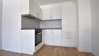 Expose SEHR SCHÖNE 3-ZIMMER- WOHNUNG MIT BALKON IN RUHIGER LAGE!