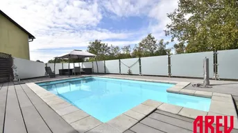 Expose BADESAISON STEHT VOR DER TÜRE - GENIESSEN IM EIGENEN POOL! TOLLES HAUS!
