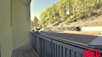 Expose SCHÖNE HELLE 2- ZIMMERWOHNUNG MIT BALKON NÄHE BAHNHOF