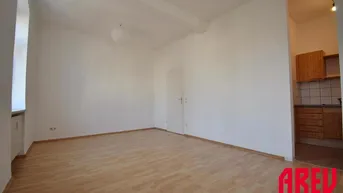 Expose HELLE FREUNDLICHE 1 ZIMMERWOHNUNG - TOP 14