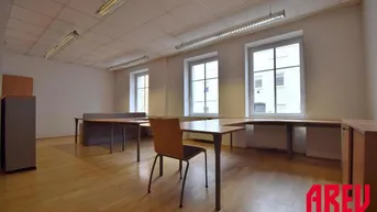 Expose IHR NEUES BÜRO IN URFAHR ERWARTET SIE - B02