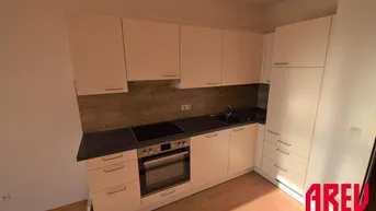 Expose 1 ZIMMERWOHNUNG MIT BALKON IN DER SALZBURGERSTRASSE - TOP 36