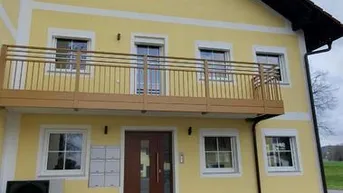 Expose  hochwertige Single - Wohnung mit Balkon