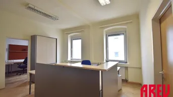 Expose BÜROFLÄCHE IN URFAHR - ERSTER MONAT MIETFREI - B05