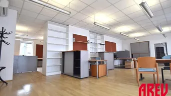 Expose 1. MONAT MIETFREI - BÜROFLÄCHE IN URFAHR - TOP B06
