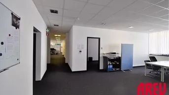 Expose SCHÖNE BÜROFLÄCHE IN DER SANDGASSE - B03