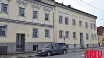 Expose AUSGEZEICHNETE 2 ZIMMER WOHNUNG IN URFAHR - WIRD DERZEIT SANIERT