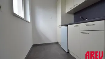 Expose SCHÖNE SINGLEWOHNUNG IN TRAUN MIT BALKON - TOP 18