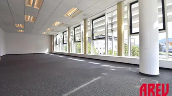 Expose GROSSZÜGIGER BÜROSTANDORT IN DER BLUMAUERSTRASSE - 3.OG