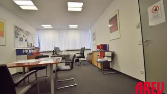 Expose IHR NEUES WOHLFÜHLOFFICE ERWARTET SIE - SOFORT VERFÜGBAR - B01