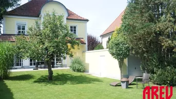 Expose Kernsanierte Stadtvilla mit wunderschönen Garten in bester Wohnlage
