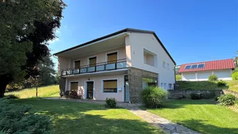 Expose Geräumiges Einfamilienhaus, sonniger Garten, 3 Garagen