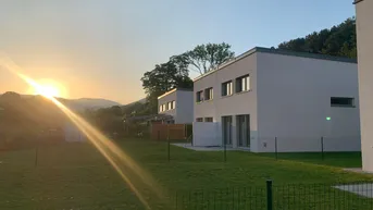 Expose Niedrigstenergiehaus- Das ist Ihr Haus im Grünen! *PROVISIONSFREI*