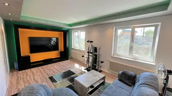 Expose Attraktives Geschäftslokal und grosszügiges Wohnhaus mit ruhigem Garten in zentraler Lage