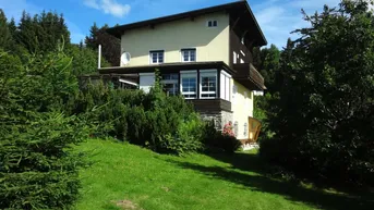 Expose HERRSCHAFTLICHES LANDHAUS IN TOLLER AUSSICHTSLAGE AUF GROSSEM GARTENGRUNDSTÜCK!