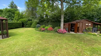 Expose AUF DER SUCHE NACH IHREM TRAUMGRUNDSTÜCK OHNE BAUZWANG MIT ZUGANG ZUM MÜHLKAMP SAMT PAVILLON &amp; GARTENHAUS UND KLEINEM STEG