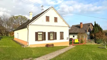 Expose Neuer Preis! Liebevoll erhaltenes, traditionelles Bauernhaus mit Gartenparadies!