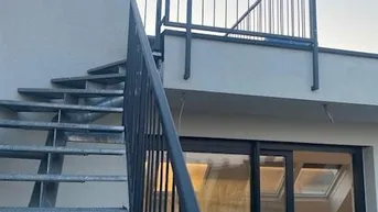 Expose Penthouse über den Dächern der Stadt!