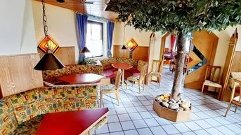 Expose RESTAURANT - PIZZARIA - WIEDERERÖFFNUNG? inkl. Wohnung!!