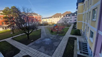 Expose BESTES PREIS-LEISTUNGSVERHÄLTNIS IN RUHELAGE INKL. TIEFGARAGENPARKPLATZ IN ZENTRUMSNÄHE