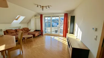Expose Frühling auf der eigenen Terrasse! Charmante Dachgeschosswohnung mit Garage in Grünruhelage im Zentrum von Perchtoldsdorf