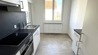 Expose Wunderschöne, Kernsanierte Pärchen Wohnung im 2.Stock!