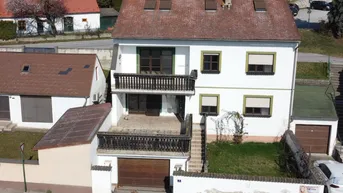 Expose 2 Wohnungen zur Fertigstellung - In einem Haus mit Terrasse zu Kaufen!