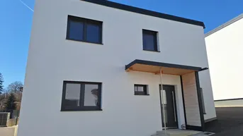Expose LUST AUF FERTIGSTELLUNG? BELAGFERTIGES HAUS IN PÖVERDING/MELK