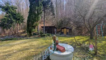 Expose FAMILIENWOHNSITZ IN PARADIESISCHER GRÜNRUHELAGE IN HINTERSDORF MIT BLICK IN DEN WIENERWALD DIREKT AM WALDRAND