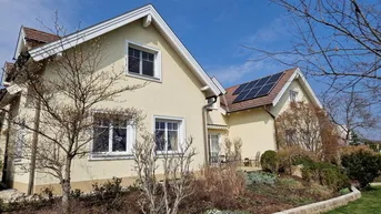 Expose Wohntraum mit wunderschönem großem Garten in Ruhiger Lage!